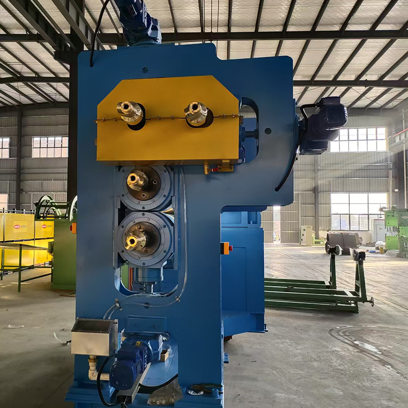 4-valcový gumený kalandrovací stroj